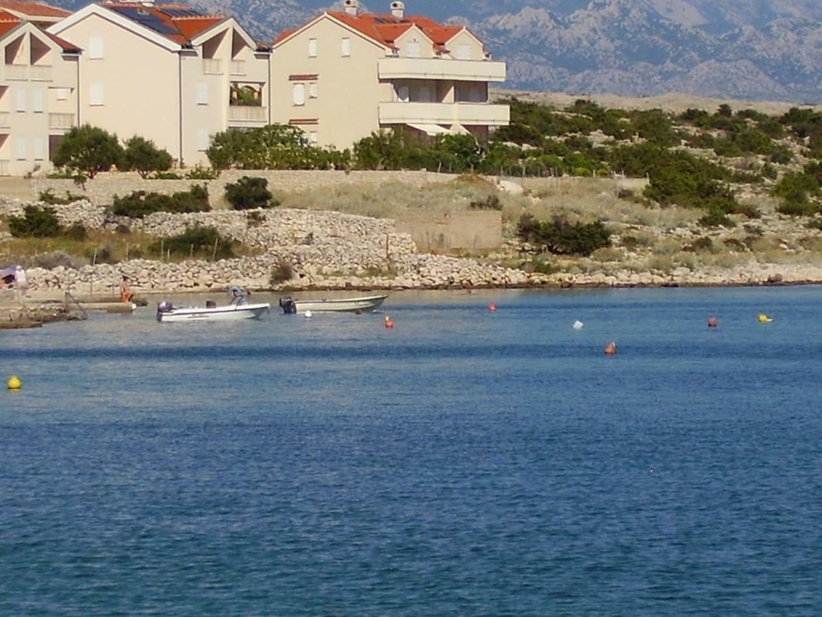 Water View Brand New Apartment, Short Stroll To Beach, Peaceful! Košljun 외부 사진
