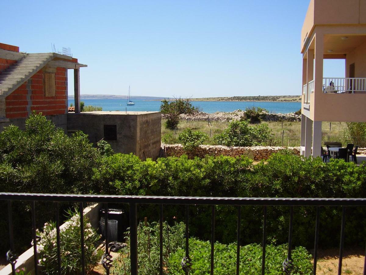 Water View Brand New Apartment, Short Stroll To Beach, Peaceful! Košljun 외부 사진